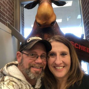 Meet your Posher, Mark